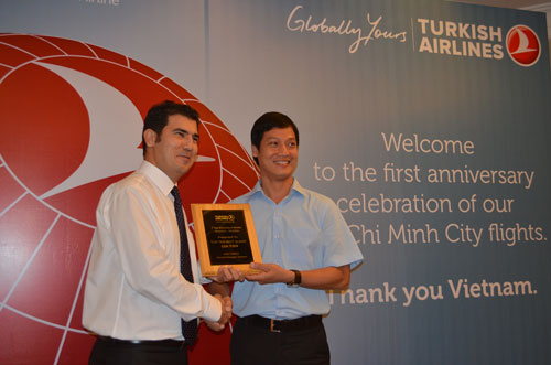 các mẫu quà tặng doanh nghiệp độc đáo và những điều cần biết số 1 cac-mau-qua-tang-doanh-nghiep-doc-dao-va-nhung-dieu-can-biet-so-1