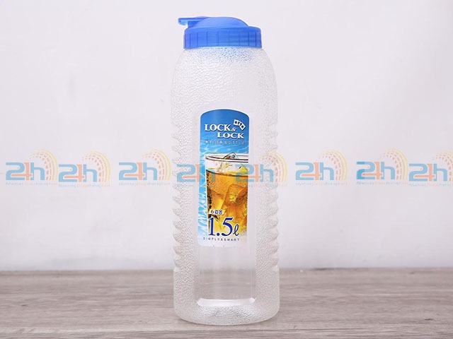 Bình 1.5l khá vừa vặn với cánh cửa tủ lạnh nhà bạn