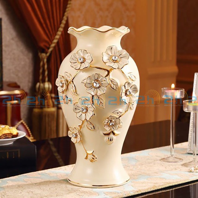 mẫu bình sứ sang trọng cho đối tác