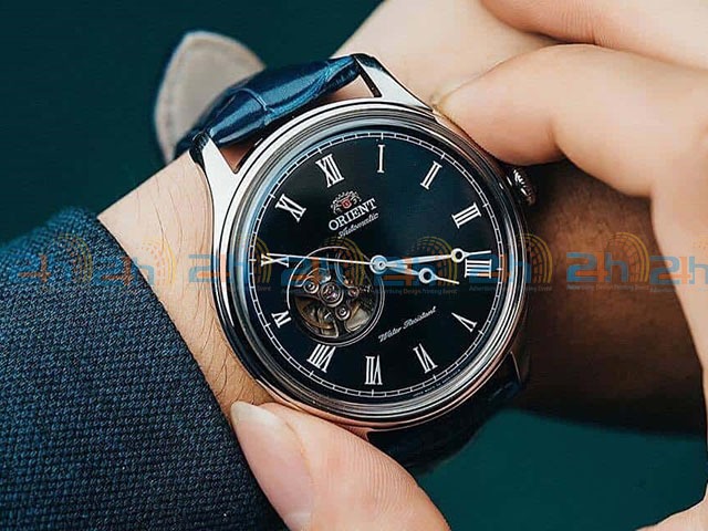 đồng hồ đeo tay cho đối tác nam