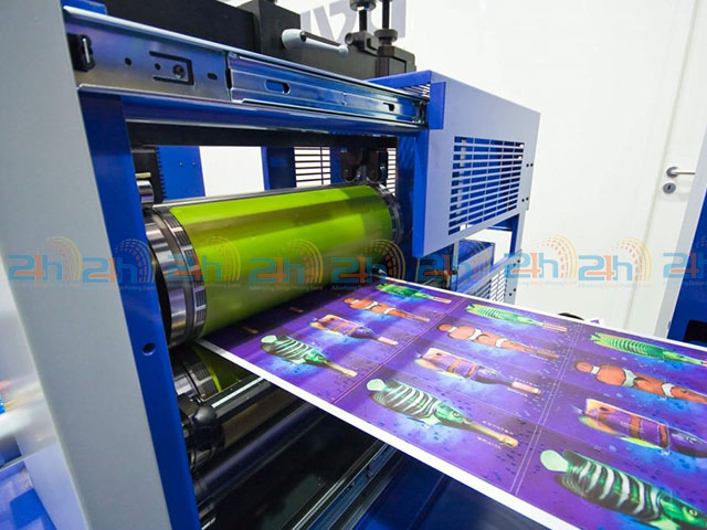 Sự kết hợp từ 4 màu cơ bản sẽ cho ra những màu sắc ưng ý