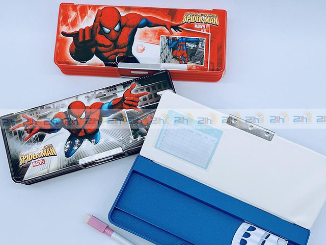 Hộp đựng bút viết là món đồ có thể dễ dàng “flex” với bạn bè nhất