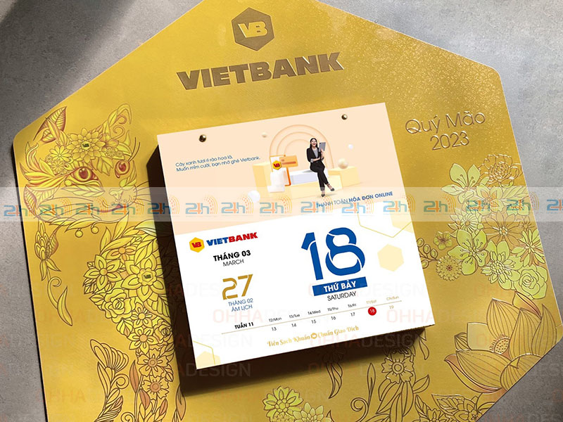 Thiết kế lịch bloc cá tính và khác biệt giúp tạo ấn tượng mạnh nơi khách hàng